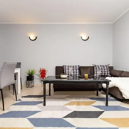 'selin' Walking Distance To Center Plovdiv