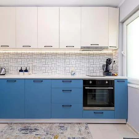 'selin' Walking Distance To Center *