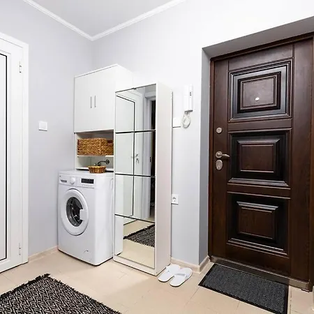 'selin' Walking Distance To Center Plovdiv